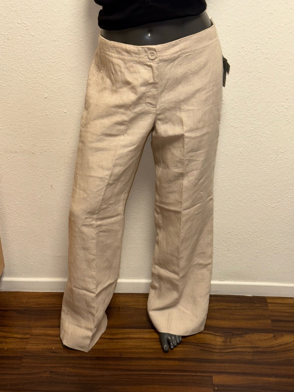 Women’s Liz Claiborne Light Beige  100% Linen-Blend Chinos sloane